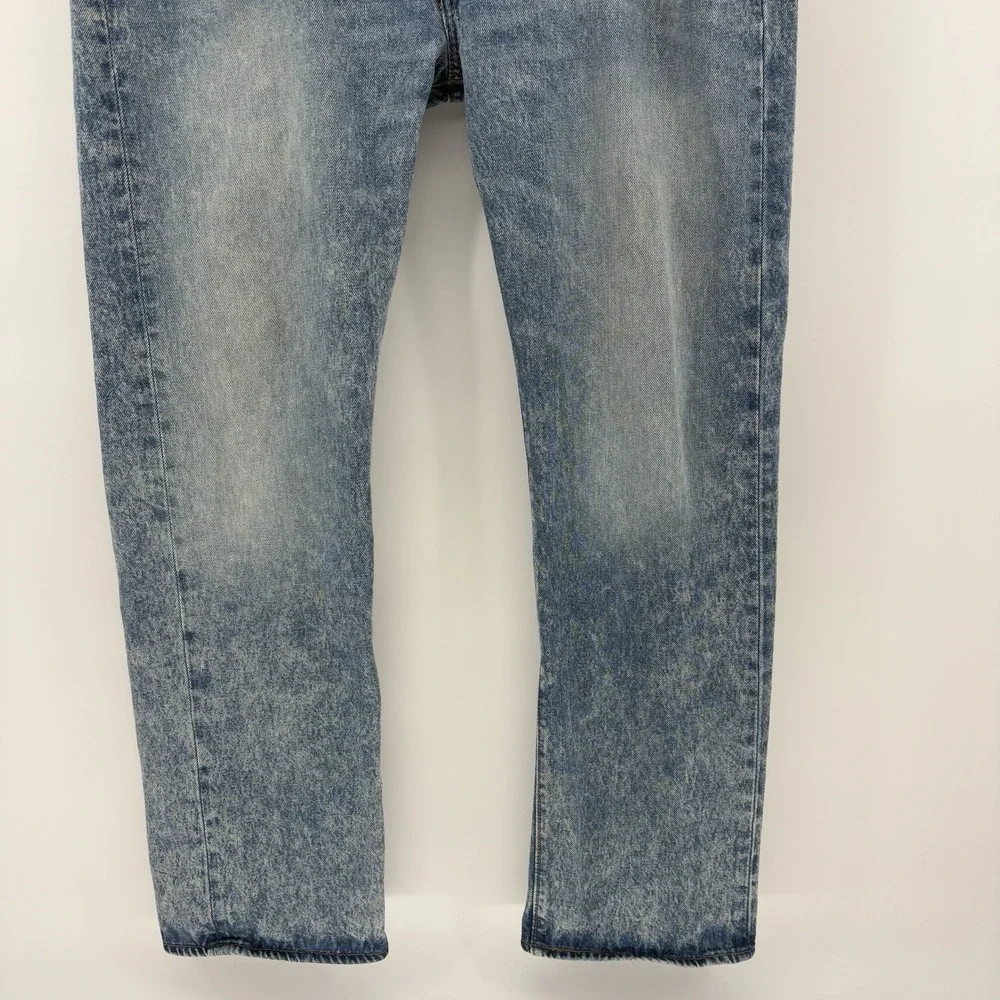 Levi's 502 Regular Taper Jeans Men 36x32 Light Faded Stonewash Button Fly